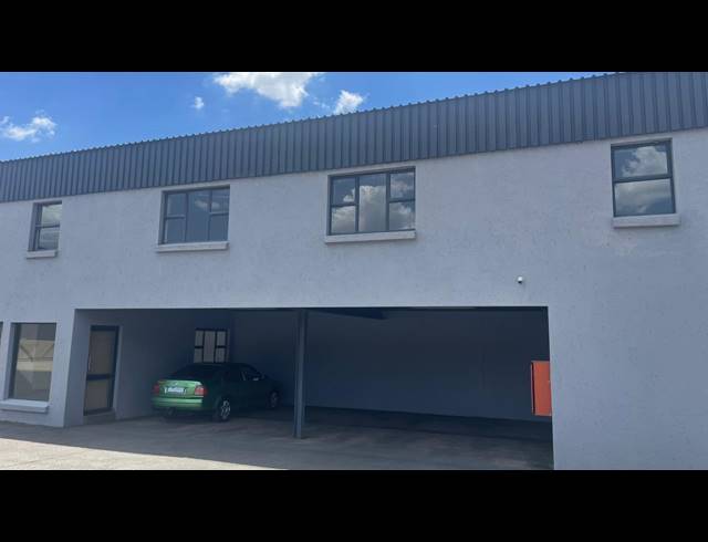 3,568M² WAREHOUSE TO LET IN PRETORIA INDUSTRIAL